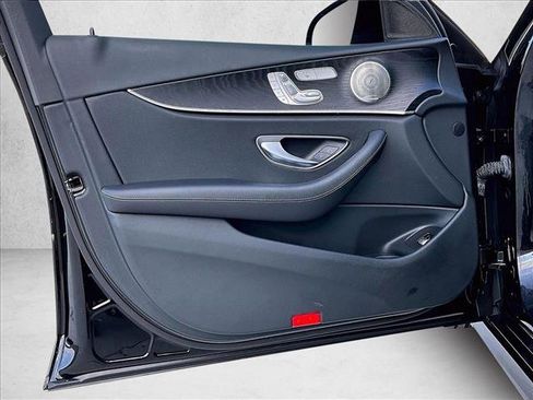 Used 2022 Mercedes-Benz E 350 E 350 image 18