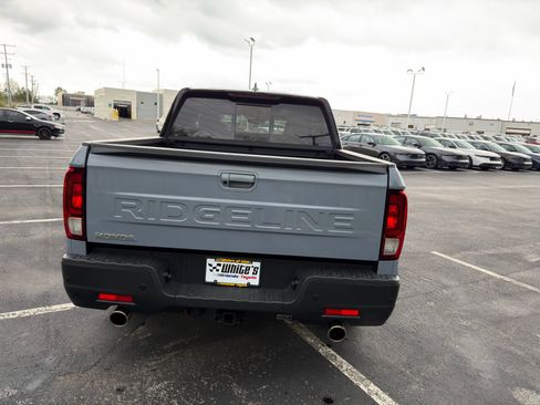 Used 2024 Honda Ridgeline Black Edition image 7