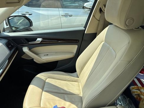 Used 2018 Audi Q5 Prestige w/ Prestige Package AWD/4WD image 20