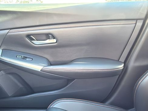 Certified 2024 Nissan Sentra SR w/ SR Premium Package image 18