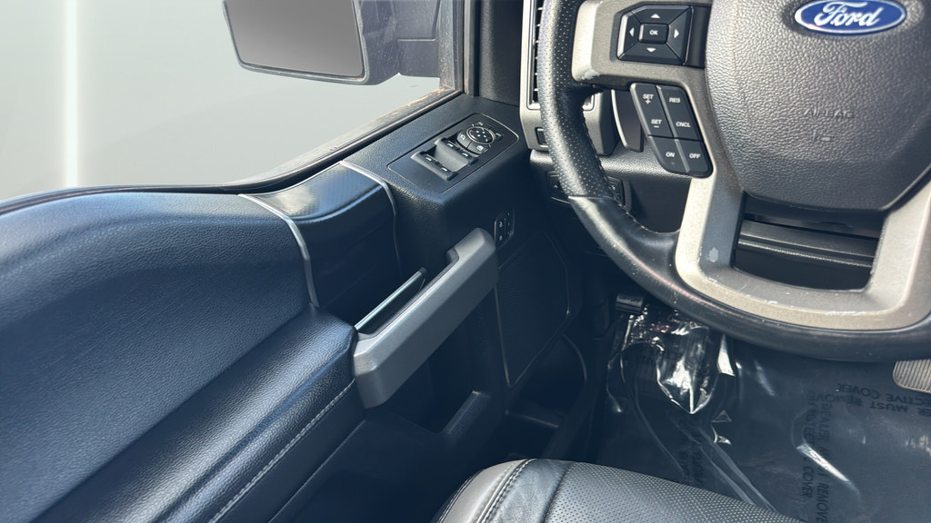 Used 2017 Ford F150 Raptor w/ Equipment Group 802A Luxury AWD/4WD image 19