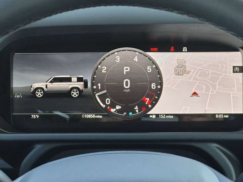 Used 2025 Land Rover Defender 110 X-Dynamic SE AWD/4WD image 15