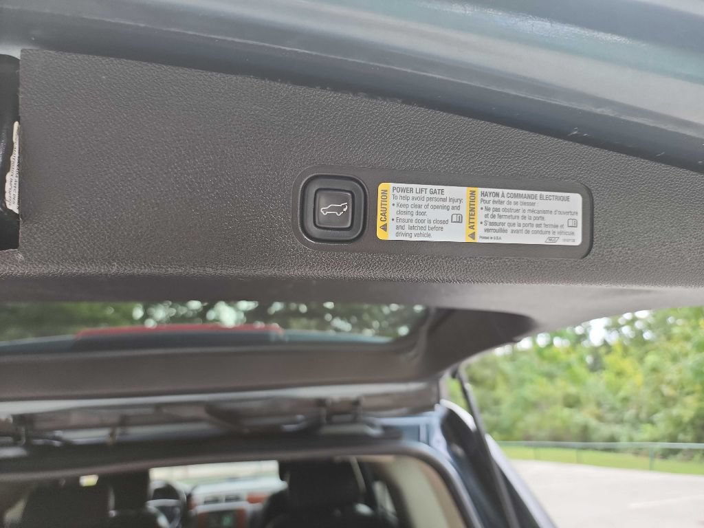 Used 2008 Chevrolet Tahoe LT RWD image 28