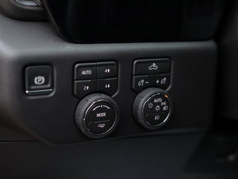 New 2026 Chevrolet Silverado 1500 LT Trail Boss w/ LPO, Dark Essentials Package image 10