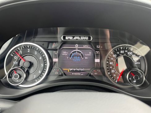 Used 2019 RAM 1500 Laramie image 19