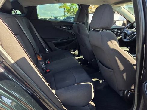 Used 2022 Chevrolet Malibu LS w/ LPO, Convenience Package 2 FWD image 15