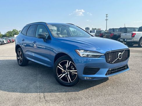 Used 2021 Volvo XC60 T5 R-Design w/ Climate Package AWD/4WD image 1