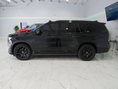 Used 2021 Cadillac Escalade Sport Platinum w/ Heavy-Duty Trailer Package AWD/4WD image 7