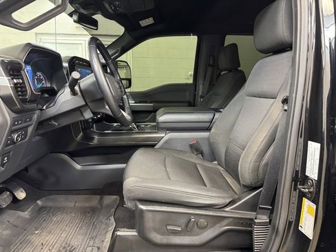 Used 2022 Ford F150 XLT w/ Equipment Group 302A High image 11