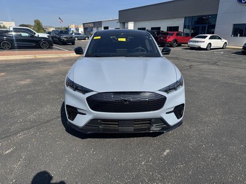 Certified 2024 Ford Mustang Mach-E GT image 9