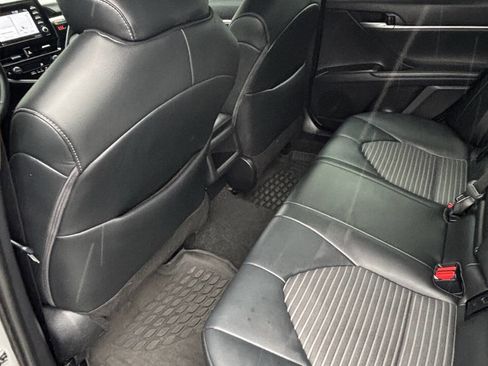 Used 2024 Toyota Camry SE image 27