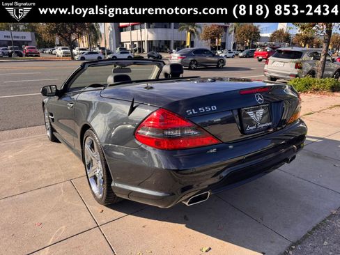 Used 2012 Mercedes-Benz SL 550 SL 550 image 4