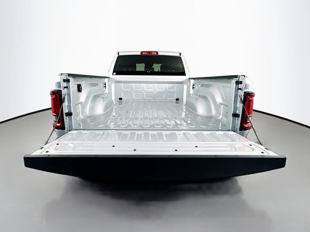 New 2026 RAM 2500 Tradesman w/ Chrome Appearance Group AWD/4WD image 15