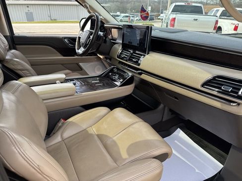 Used 2022 Lincoln Navigator L Reserve image 54