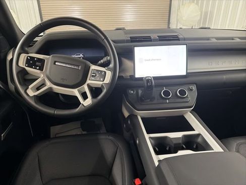 Used 2025 Land Rover Defender 110 S AWD/4WD image 17