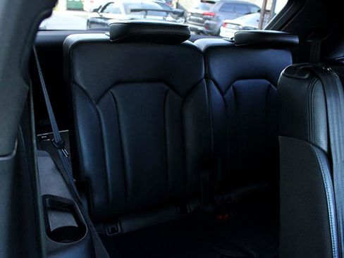 Used 2019 Audi Q7 2.0T Premium w/ Convenience Package image 24