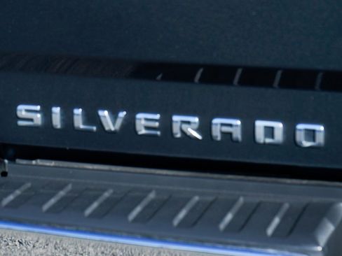 Used 2017 Chevrolet Silverado 1500 LT w/ All Star Edition image 44