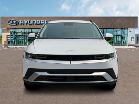 New 2025 Hyundai Ioniq 5 SEL image 12