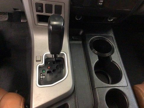 Used 2012 Toyota Tundra 2WD CrewMax w/ Tow Pkg image 20