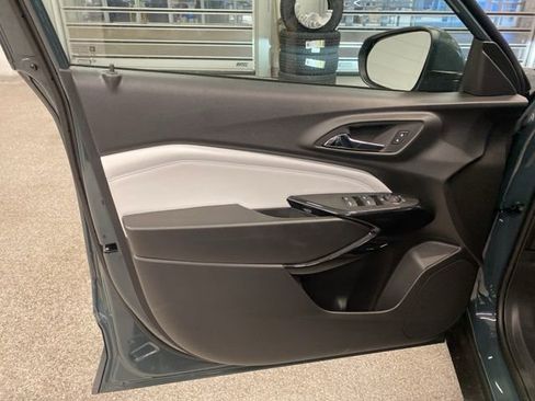 New 2026 Chevrolet Trax LT FWD image 25