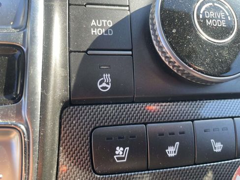 Used 2023 Hyundai Santa Fe Limited image 22