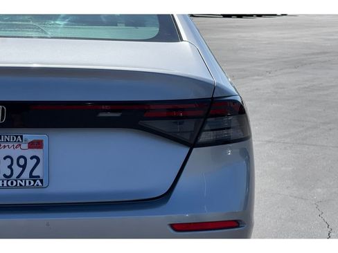 Certified 2023 Honda Accord EX image 17