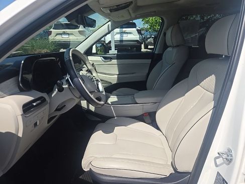 Used 2025 Hyundai Palisade Calligraphy AWD/4WD image 6