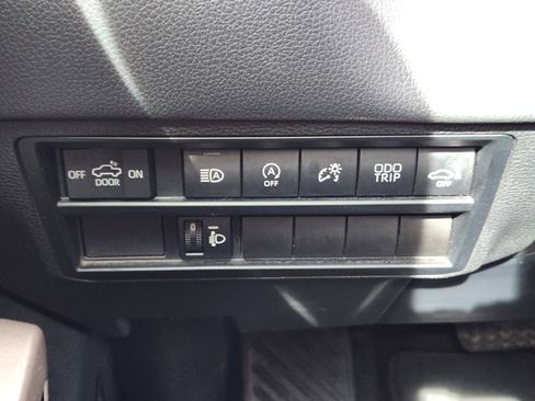 Used 2022 Toyota Tundra Limited image 19