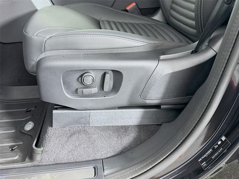 New 2026 Land Rover Discovery Dynamic SE AWD/4WD image 22