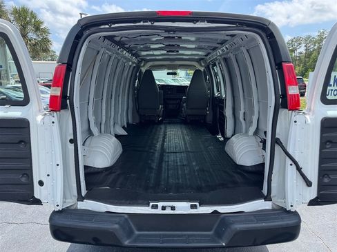Used 2019 GMC Savana 2500 Extended w/ Driver Convenience Package RWD image 19