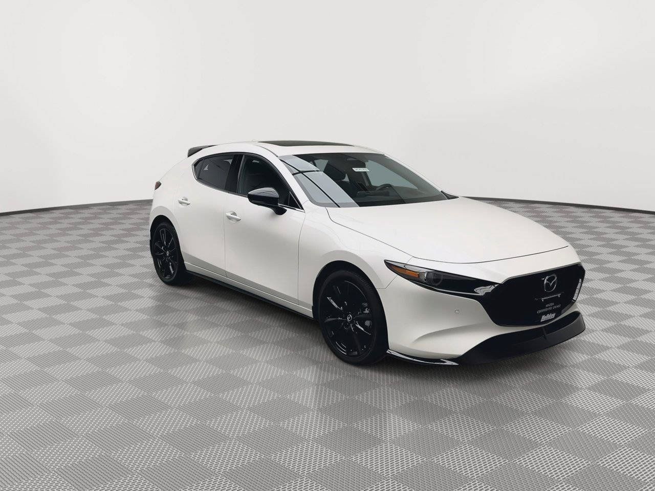 Certified 2025 MAZDA MAZDA3 Hatchback w/Premium Plus Pkg AWD/4WD image 32