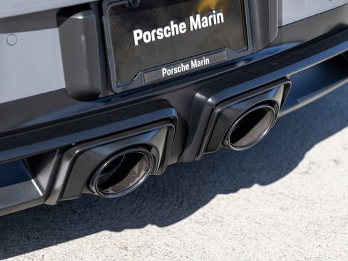Certified 2025 Porsche 911 Carrera GTS RWD image 25