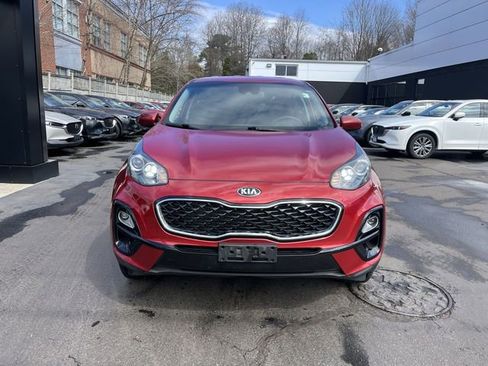 Used 2022 Kia Sportage LX image 3