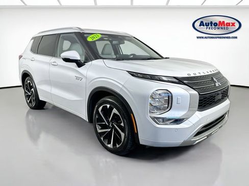 Used 2023 Mitsubishi Outlander SEL AWD/4WD image 1