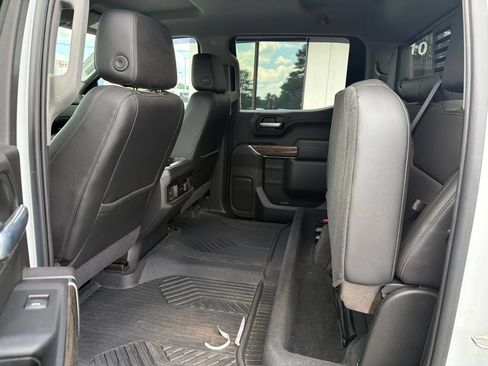 Used 2020 Chevrolet Silverado 1500 LT Trail Boss AWD/4WD image 5