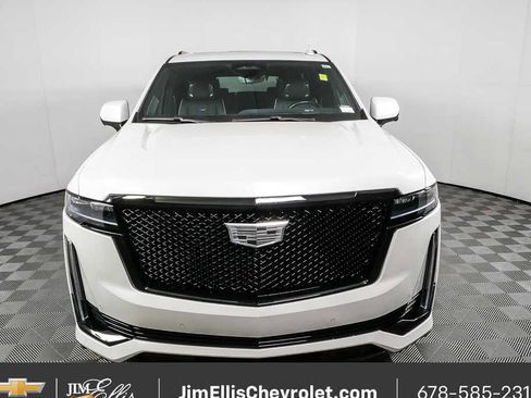 Certified 2023 Cadillac Escalade Sport Platinum w/ LPO, ONYX Package AWD/4WD image 29