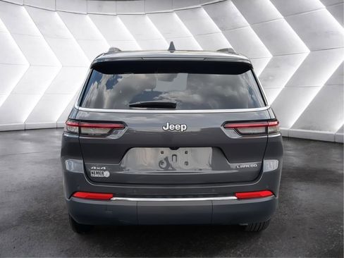 New 2025 Jeep Grand Cherokee L Laredo w/ Luxury Tech Group I AWD/4WD image 5