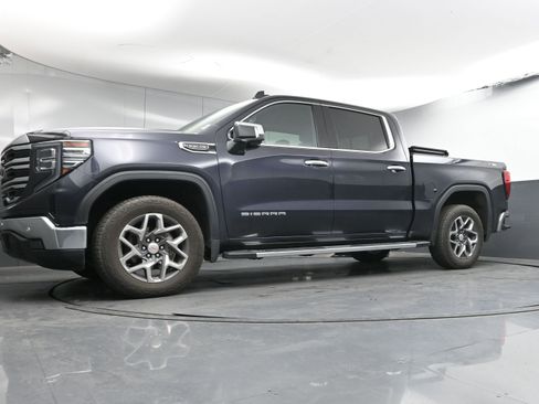 Used 2024 GMC Sierra 1500 SLT w/ SLT Premium Plus Package image 24