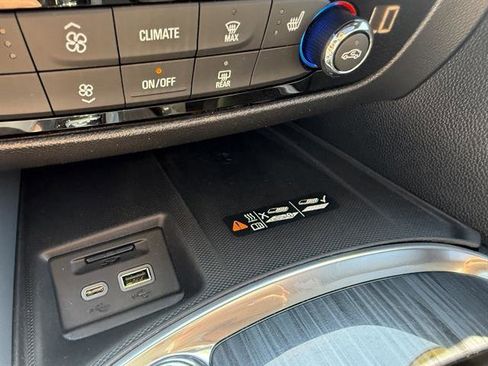 Used 2022 Buick Enclave Essence w/ Experience Buick Package image 46