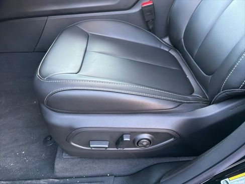 New 2025 Jeep Grand Cherokee L Limited image 13