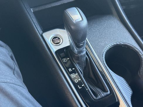 Used 2025 Nissan Altima 2.5 S image 19