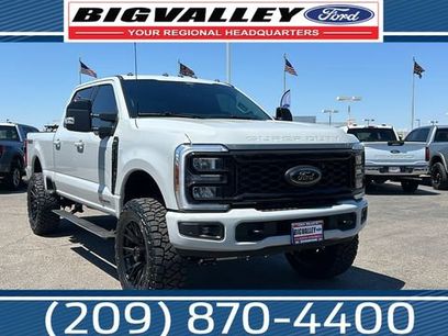 New 2026 Ford F250 Lariat w/ Tremor Off-Road Package