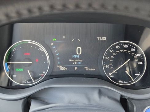 Used 2023 Toyota Sienna Limited AWD/4WD image 14