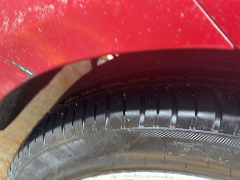 Used 2017 Ford Fusion SE w/ Equipment Group 202A image 21