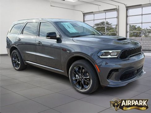 New 2026 Dodge Durango GT image 9
