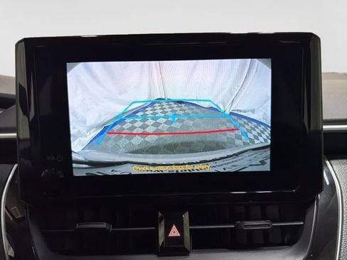 Used 2024 Toyota Corolla LE FWD image 23