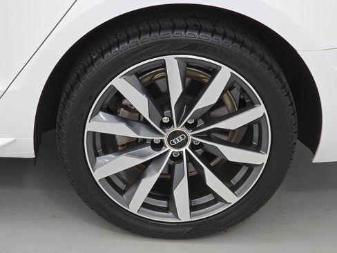 Used 2022 Audi A4 2.0T Premium Plus w/ Premium Plus Package image 32