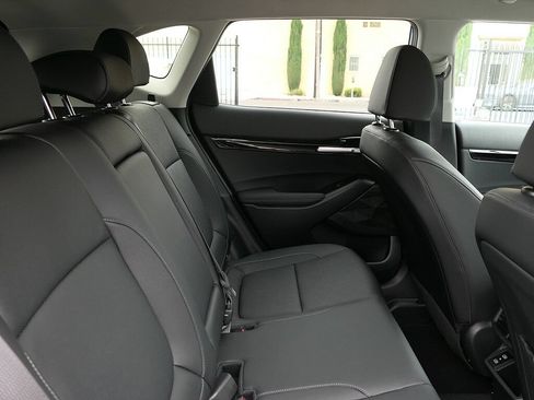 Used 2026 Kia Seltos EX FWD image 26