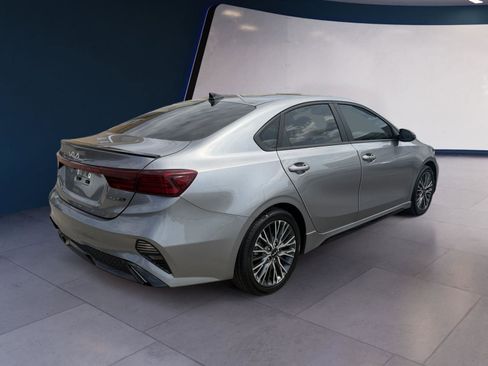 Used 2023 Kia Forte GT-Line image 5