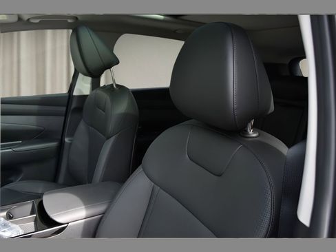 New 2025 Hyundai Tucson SEL image 30